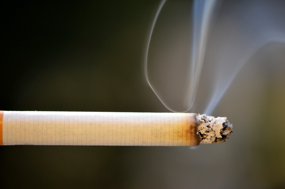 cigarette smoke as an example of semi- volatile liquid